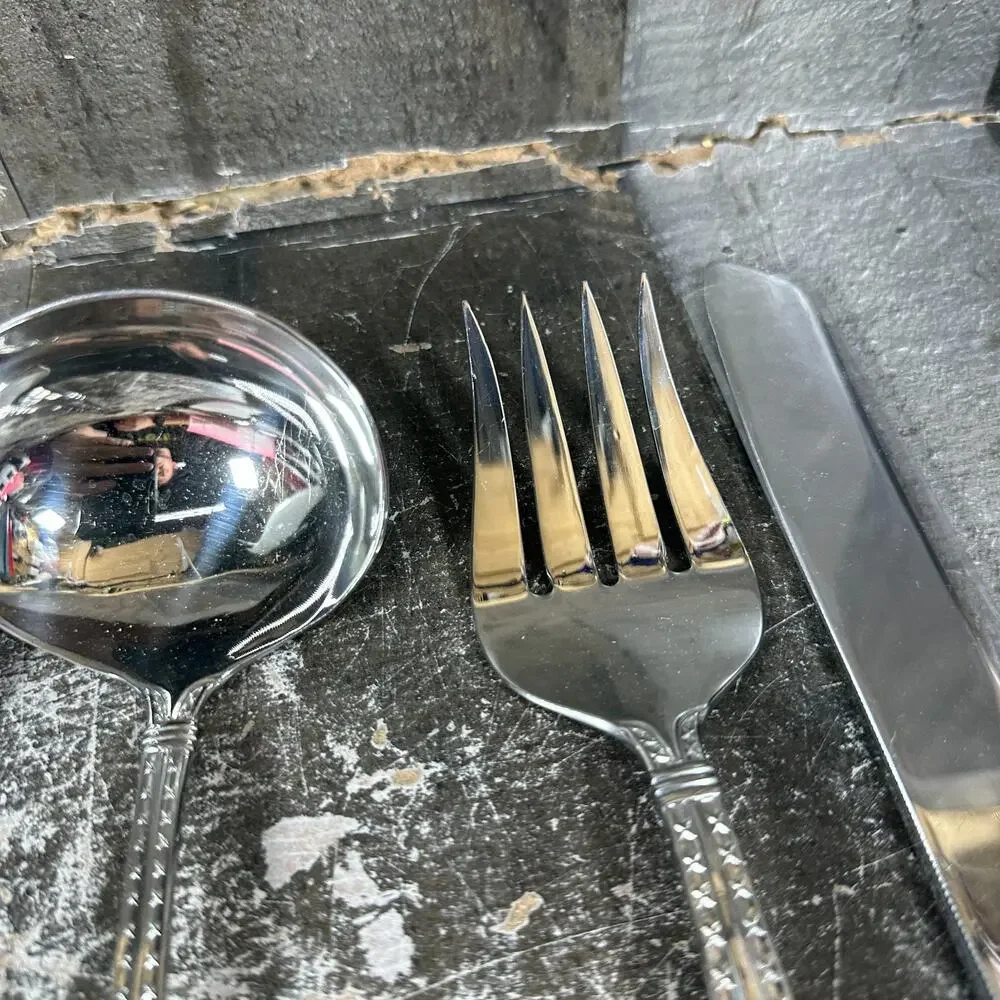Hampton Silversmiths NOBILITY Cake, Ladle, bread‎ knife, Serving Set - Unique